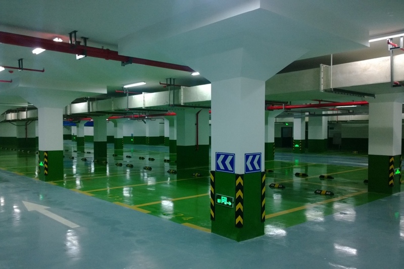 愛(ài)車保養(yǎng)，車庫(kù)防潮很重要